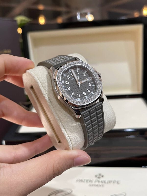 Patek Philippe Aquanaut Luce 5067a Grey Topswiss (JJF2023) - Image 4