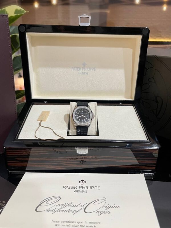 Patek Philippe Aquanaut Luce 5067a Topswiss (JJF2023) - Image 7