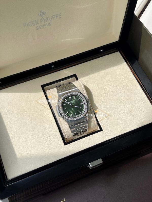 New❗️Patek Philippe Nautilus 5711/1300A-001 Olive-Green Dial 3K Factory - Image 4