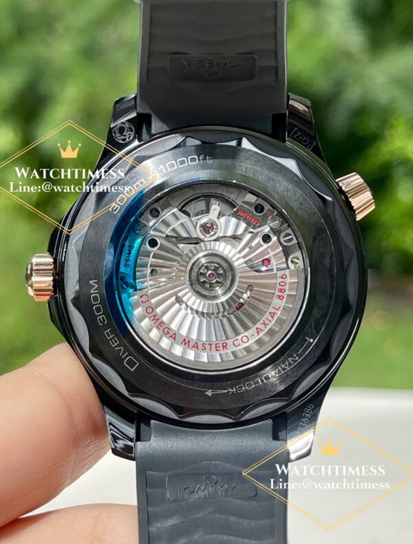 New❗️Omega SeaMaster Diver 300M black Ceramic 43.5mm Ceramic/Rose gold Vsf Factory - Image 10