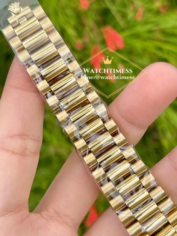 Rolex Day-Date 36mm. Canelian Orange Dial Diamond Dial Yellowgold Ref.128238 RA Factory - Image 10