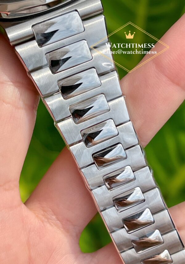 Patek Philippe Nautilus Annual Calendar Moon Phase Ref.5726/1a-001 PPF Factory - Image 8