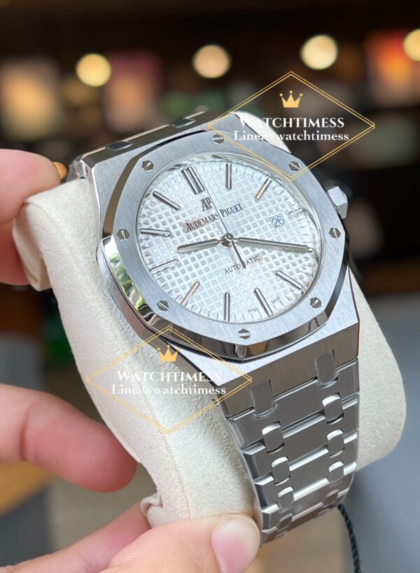 ️AP Royal Oak 41mm. Silver Dial Ref.15400ST ZF Factory  1:1 Best Edition - Image 4