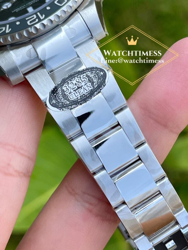 Rolex GMT Master II Black/Grey ‘Bruce Wayne’ Clean v.3 Factory Ref.126710GRNR ( New2024 ) - Image 8