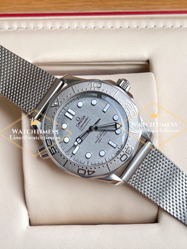 Omega Seamaster Diver 300M Grey Dial VSF Factory - Image 4