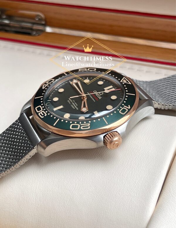Omega Seamaster 2025 Diver 300M in Titanium Bronze Gold Green Dial VSF Factory - Image 10