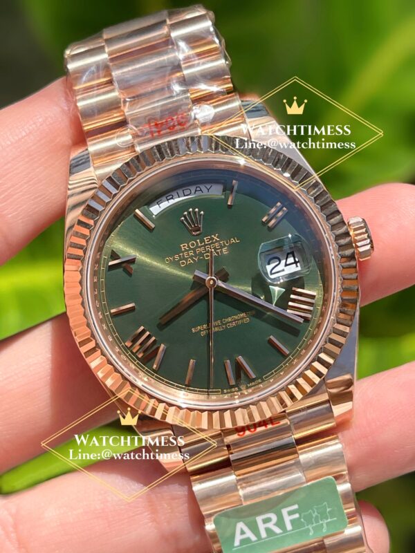 Rolex Day-Date 40mm. Green Dial Rose Gold Ref.228235 AR Factory