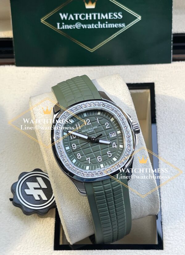 Patek Philippe Aquanaut 5267/200a Green ZF Factory - Image 5