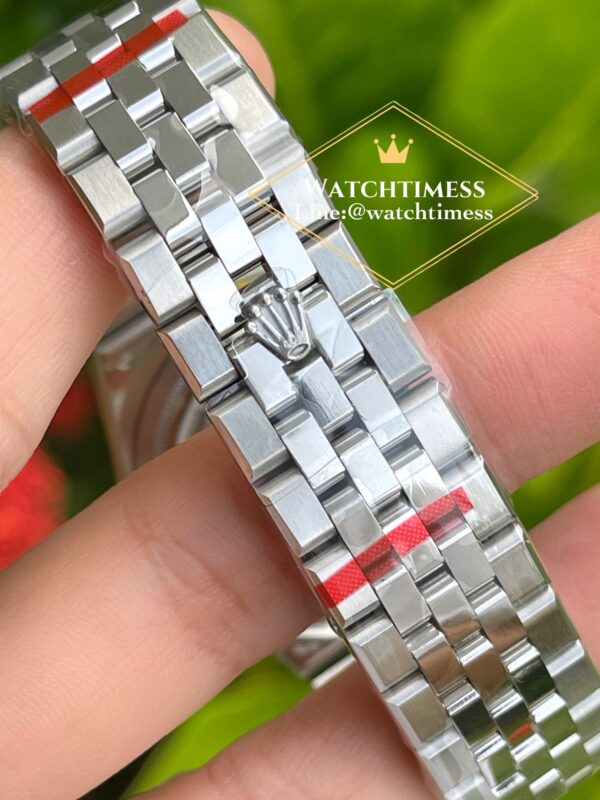 Rolex Land-Dweller Diamonds 36mm. Ref.127386 R8 Factor - Image 12