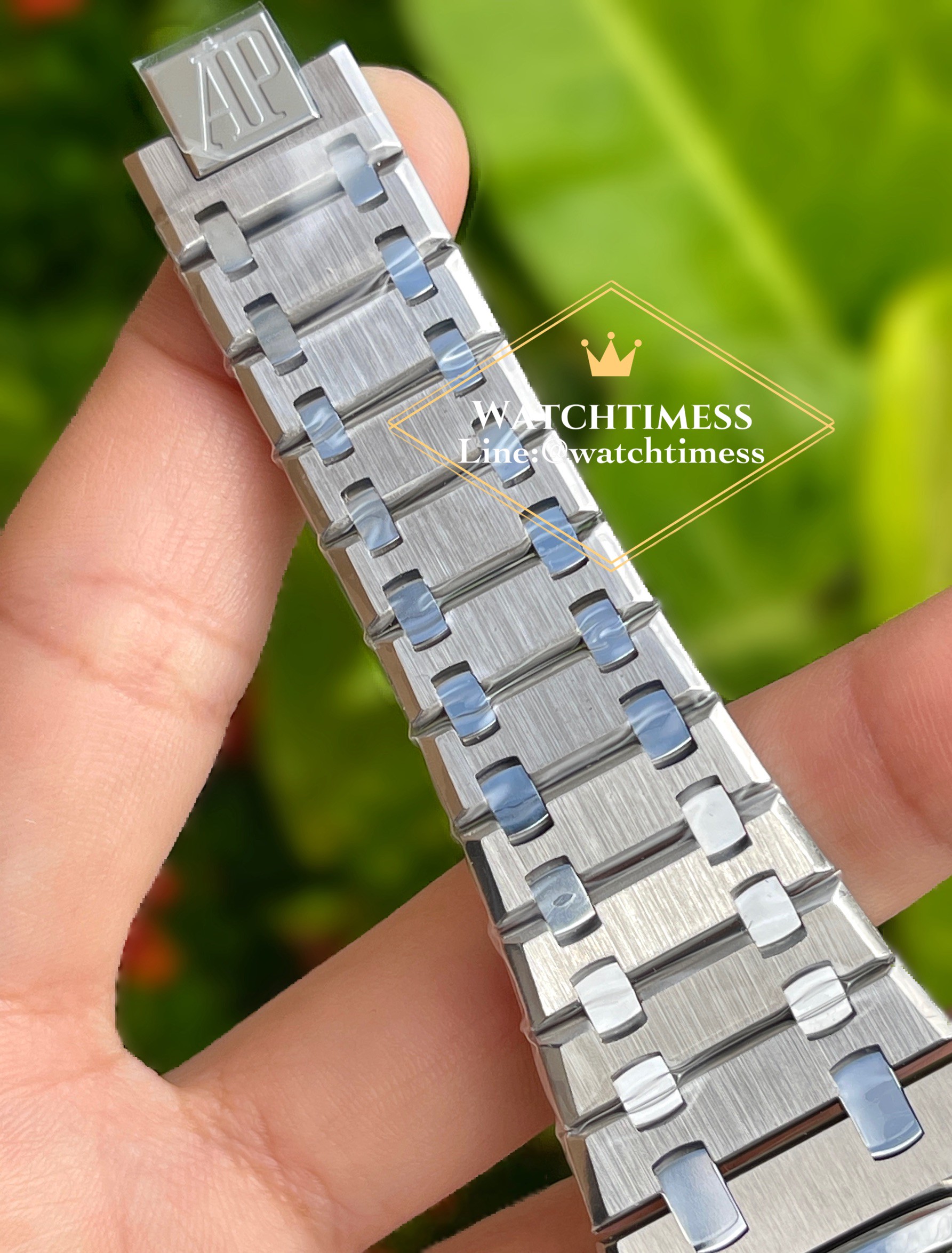 Audemars Piguet Royal Oak “Ap16202XT” Burgundy Jumbo Extra-Thin ZF Factory - Image 8